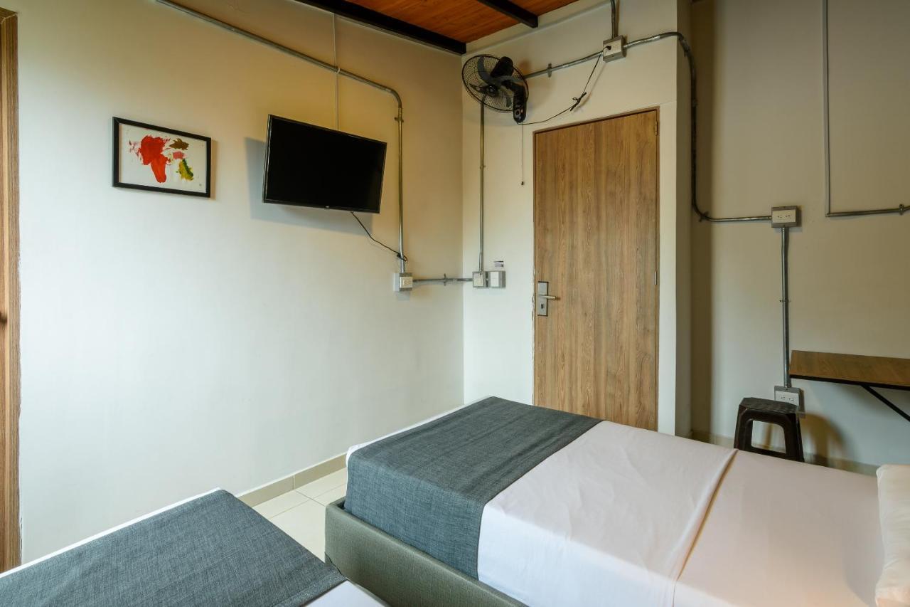 Med La Palma Hotel Medellin Exterior photo